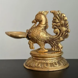 Annapakshi figurine with single diya on oval platform 4.5"