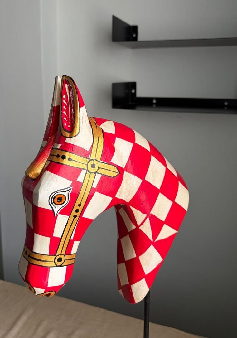 Horse head on stand (Red White checkered pattern) - Image 8