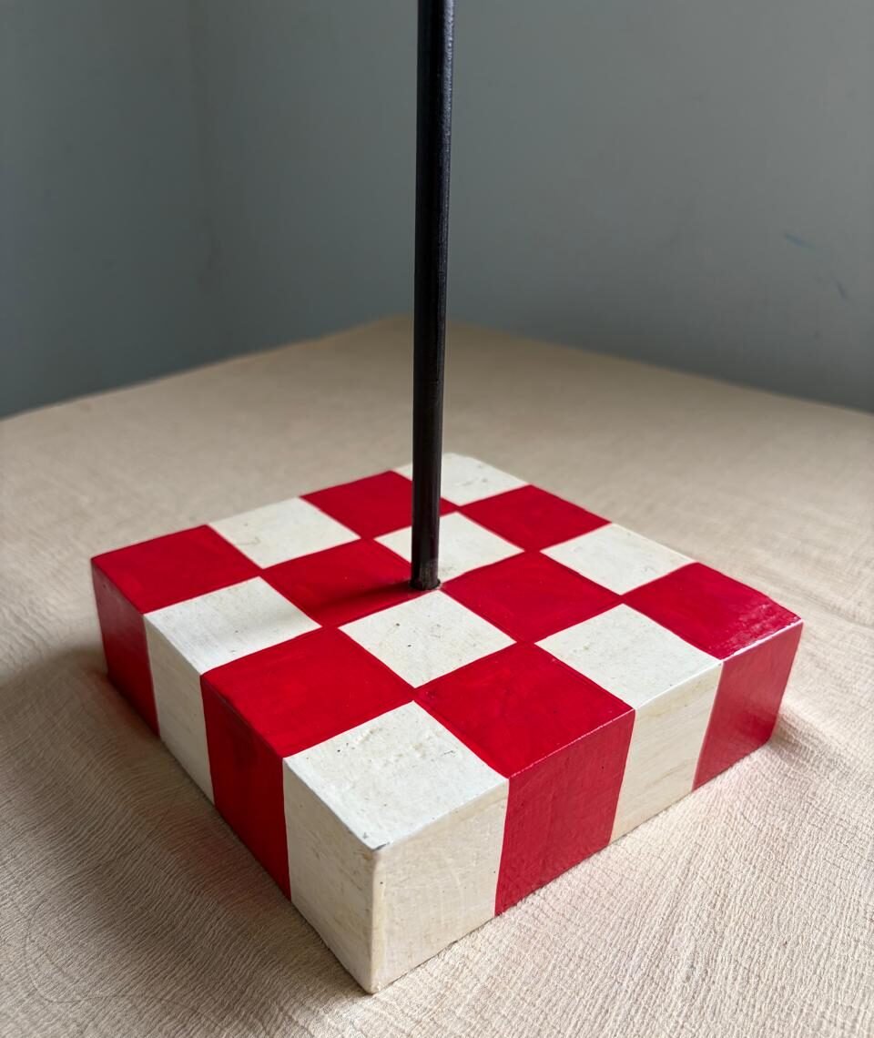 Horse head on stand (Red White checkered pattern) - Image 10